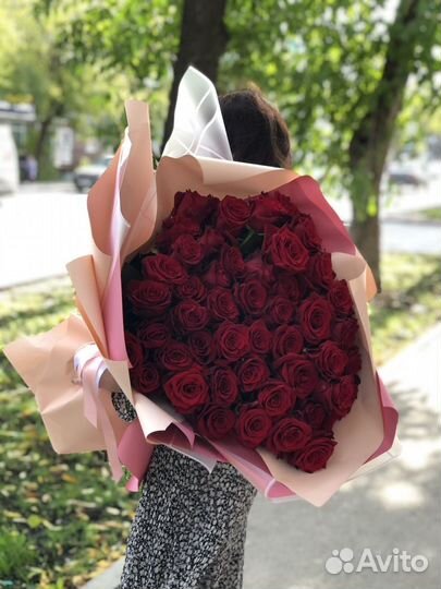 Букет из красных роз 15,25,35,51,101 / Розы купить