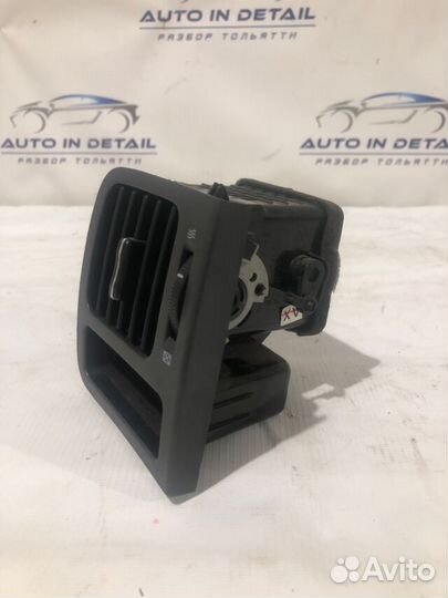 Дефлектор правый hyundai elantra XD 1.6 aкпп