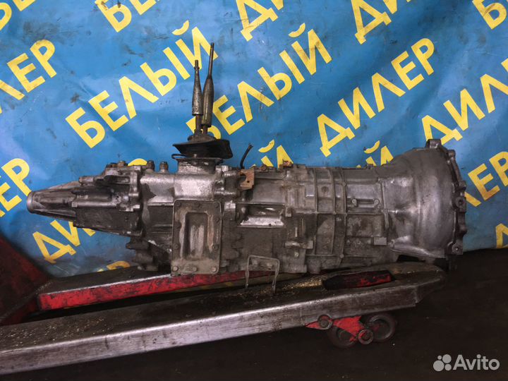 Коробка передач раздатка Mitsubishi Pajero 2 4M40