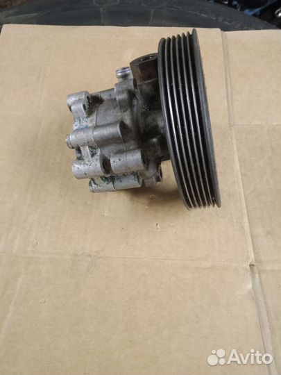 Насос гур на Peugeot 406