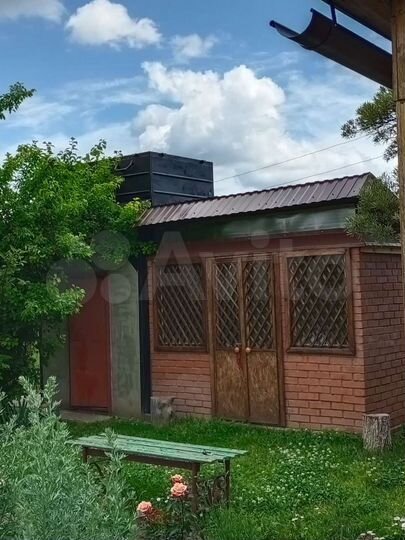 Дача 15 м² на участке 6 сот.