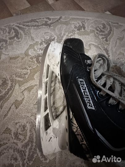 Хоккейные коньки bauer
