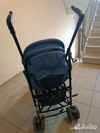 Коляска-трость