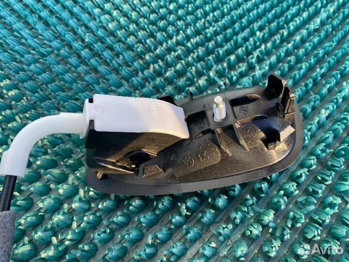 Ручка двери внутренняя передняя правая Bmw