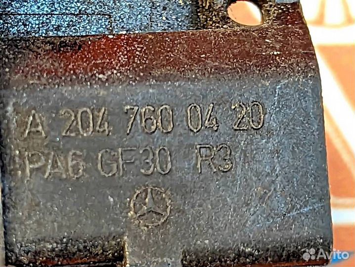 Крышка ручки двери w204 C-class 271.860