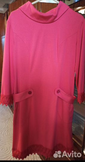 Платье красное