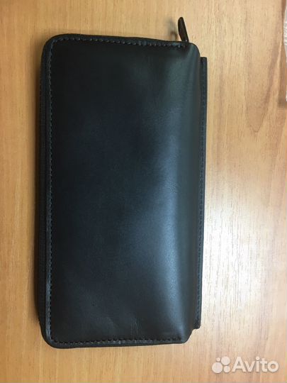 Мужское портмоне из натуральной кожи Levi's