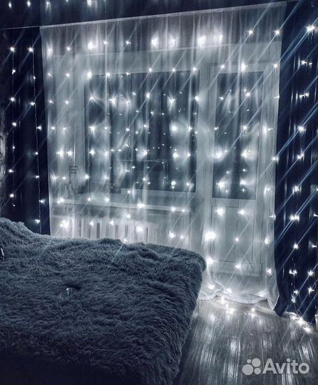 Гирлянда штора, бахрома с шарами