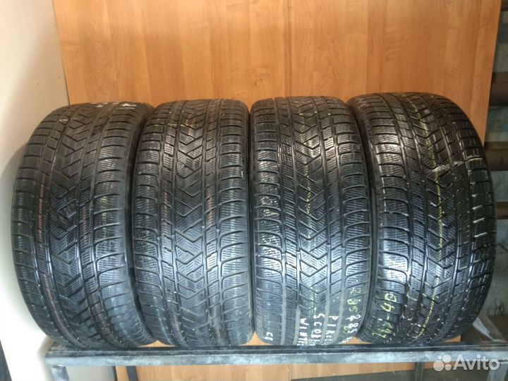 Pirelli Scorpion Winter 285/40 R21