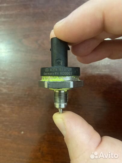 Датчик давления топлива Mercedes
