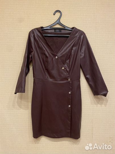 Платье Bershka