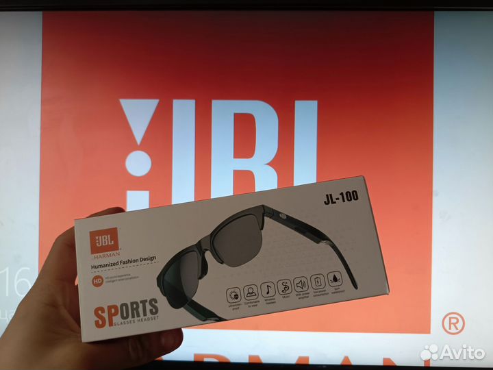 Умные солнцезащитные очки от JBL