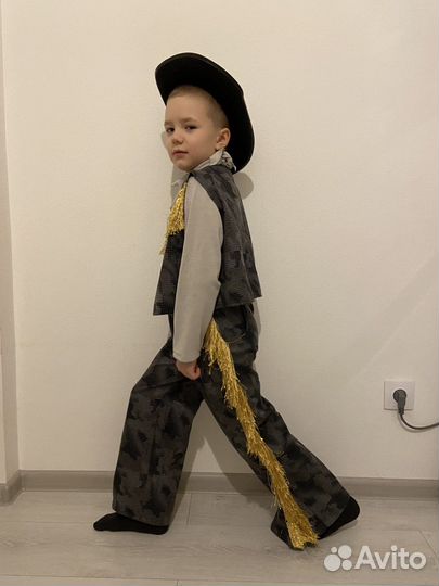 Костюм гусара