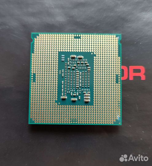 Процессор i3 8100