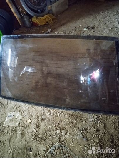 Заднее стекло ваз 2109