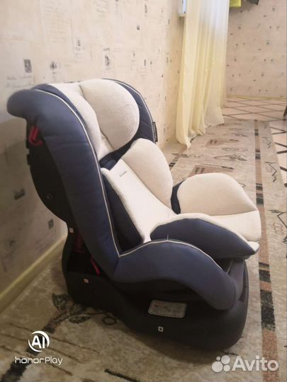 Детское автокресло
