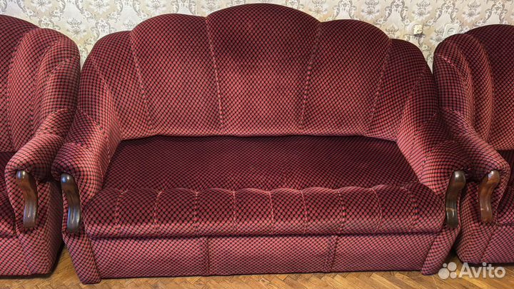 Комплект мягкой мебели