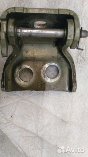 Петля двери передняя левая Citroen C4 2 1.6 VTI