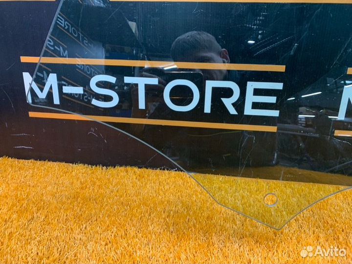 Стекло боковое переднее левое Audi A3 8V cxsa 2014