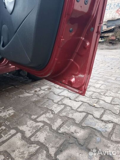 Запчасти на рено логан