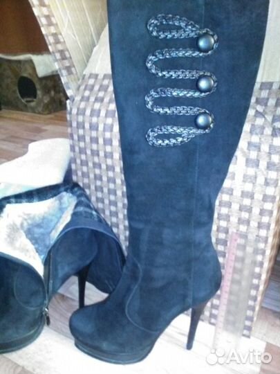 Сапоги зимние, высокий каблук