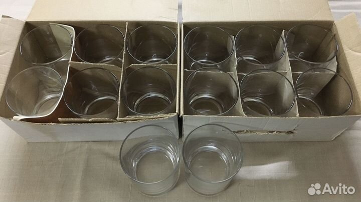 Рюмки, стаканы, пивные кружки