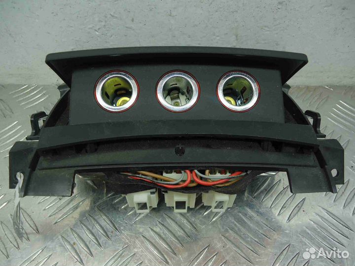 Пепельница передняя для Audi A8 D4 4H0864051B