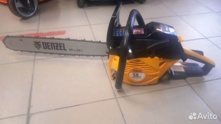 Бензопила DGS-5820 denzel