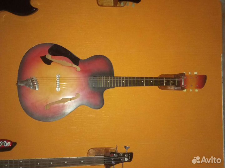 Полуакустическая гитара Orfeus