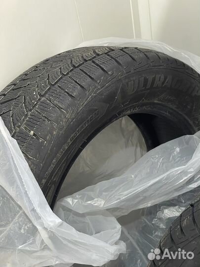 Goodyear UltraGrip Ice SUV Gen-1 215/60 R17