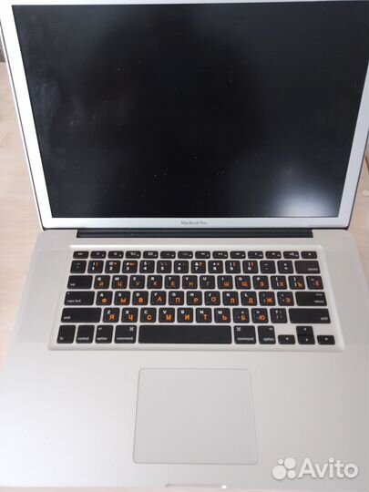 Apple MacBook Pro 15.4
