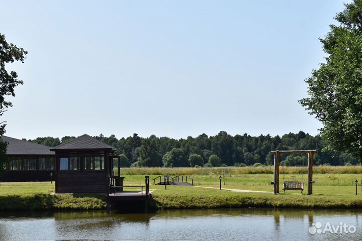 Аренда малой беседки рядом с озером (до 10 гостей)