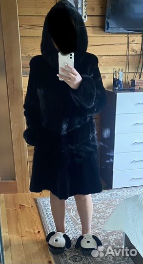 Шуба норковая 42 44 черная