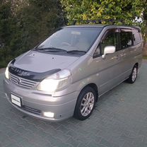 Nissan Serena 2.0 AT, 2002, 315 000 км, с пробегом, цена 900 000 руб.