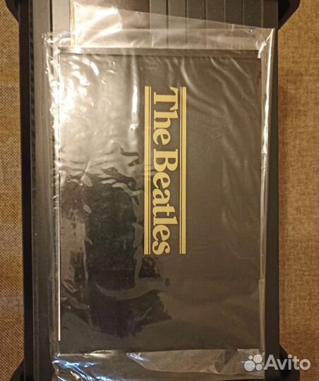 The Beatles BOX SET CD toshiba/EMI 1988 (mint)