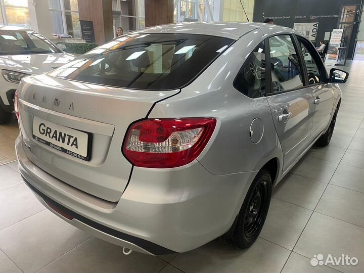 LADA Granta 1.6 МТ, 2023