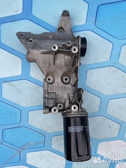 Кронштейн генератора 06J903143AH