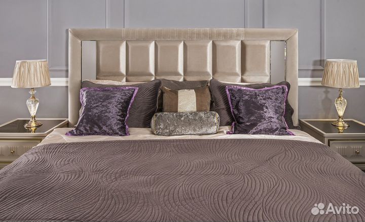 Спальный гарнитур