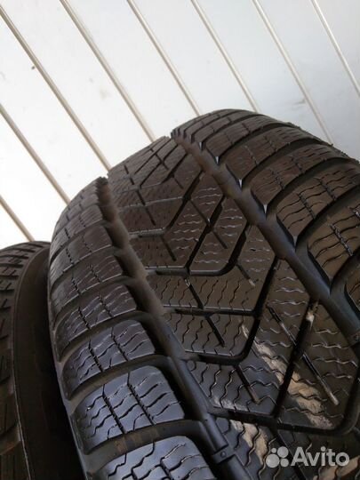 Pirelli Winter Sottozero 3 225/55 R17 97H