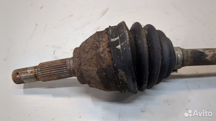 Полуось Nissan Juke, 2011