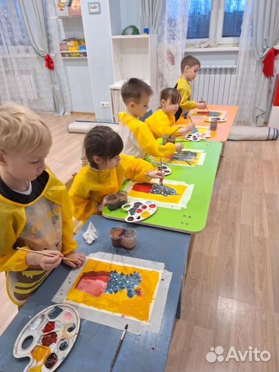 Педагог по рисованию