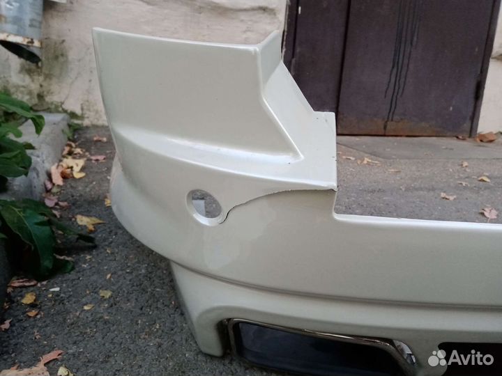 Накладка заднего бампера, Mitsubishi Padjero 4