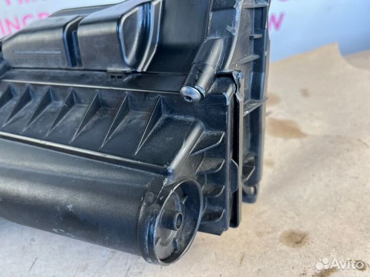 Корпус воздушного фильтра Mini Cooper R56LCI N16