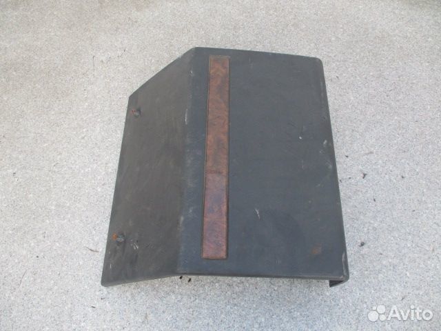 Крышка блока предохранителей MAN 81617016178