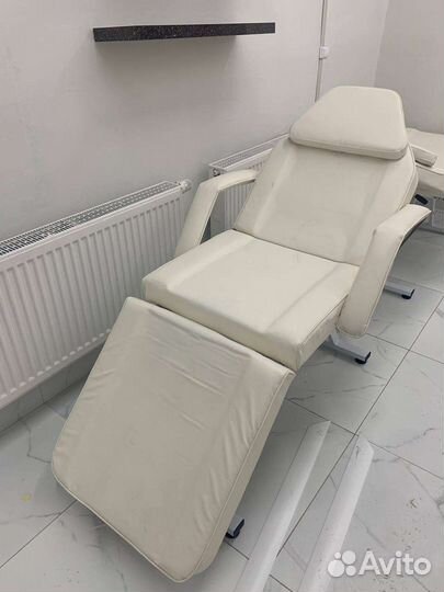 Кушетка косметологическая, массажная, педикюрная