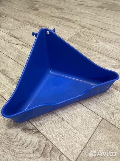 Угловой туалет для животных Ferplast