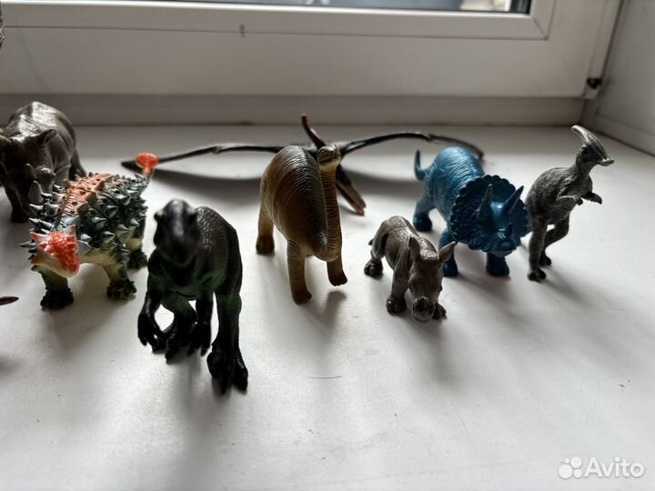 Детские игрушки динозавр