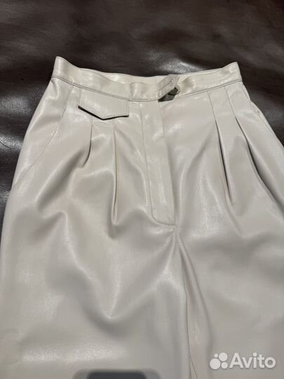Брюки из эко кожи Nanushka, xs