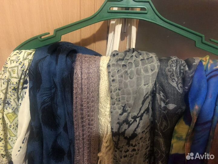 Шарфы и палантины