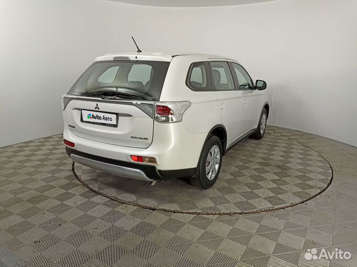 Mitsubishi Outlander 2.0 CVT, 2014, 152 826 км